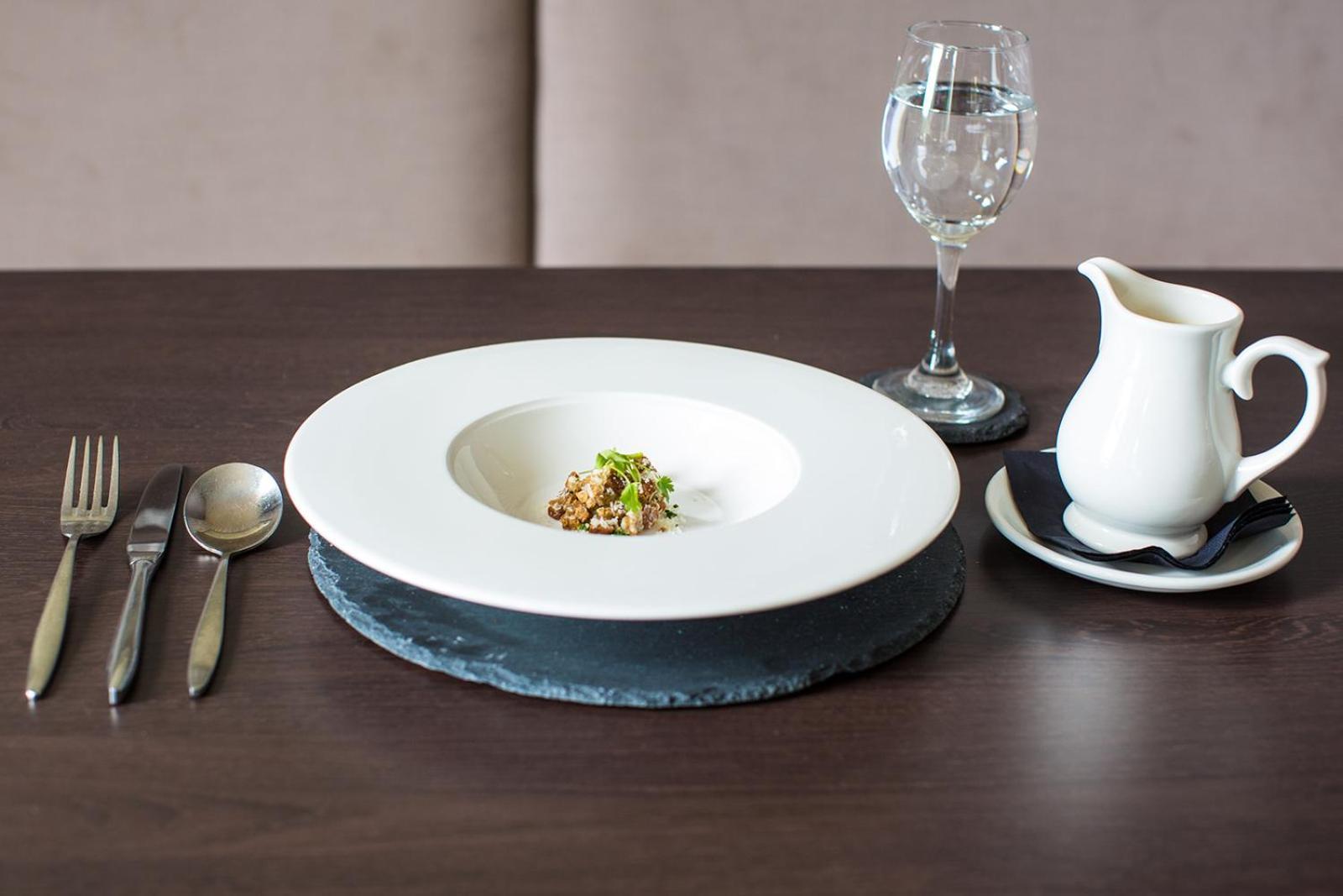 Rosslea Hall Hotel 4*