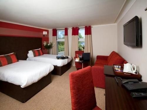 Rosslea Hall Hotel