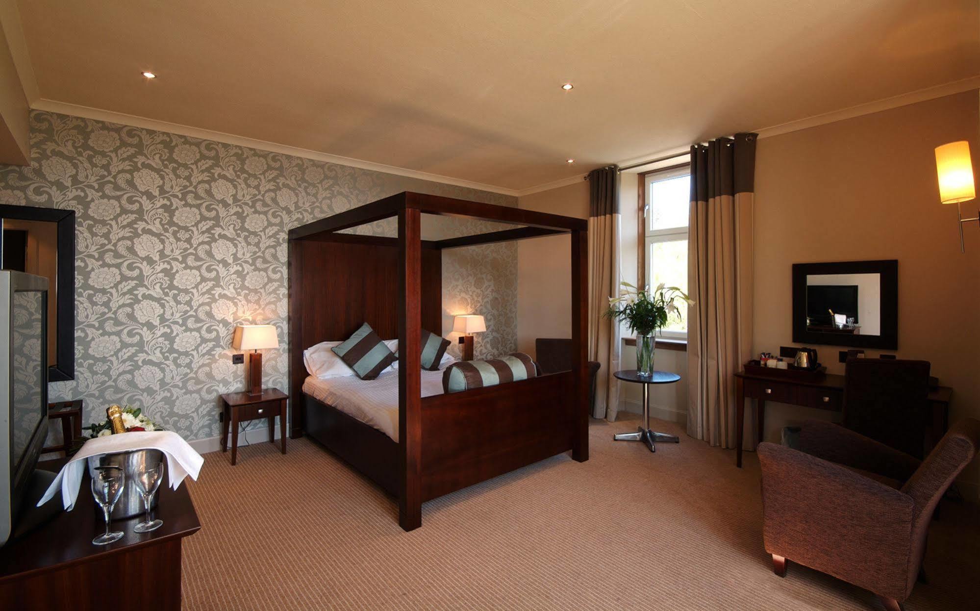 Hotel Rosslea Hall Rhu